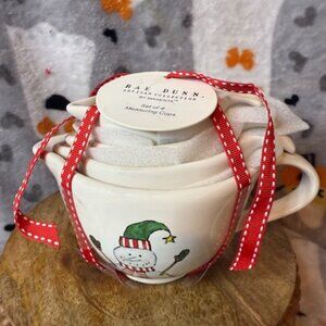 Rae Dunn Snowman Measuring Cups Set of 4 Christmas Artisan Collection NWT